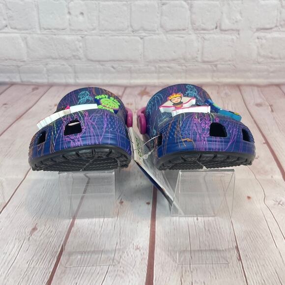 Crocs Classic x Disney Villains Clogs Kids Size 12 (207722-001) - Picture 5 of 10